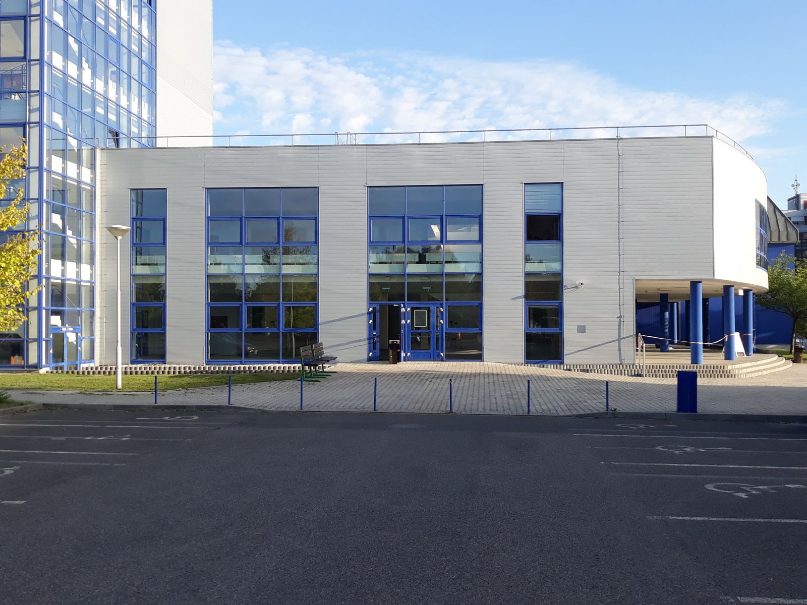 Rekonstrukce podlahy ZČU FEL